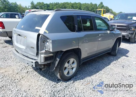 2016 Jeep Compass Latitude из США, поврежденный, VIN 1C4NJCEA9GD747590